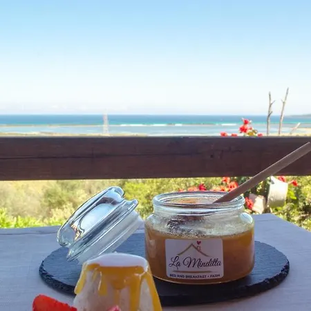 La Minditta Oda ve Kahvaltı San Teodoro (Sardinia)